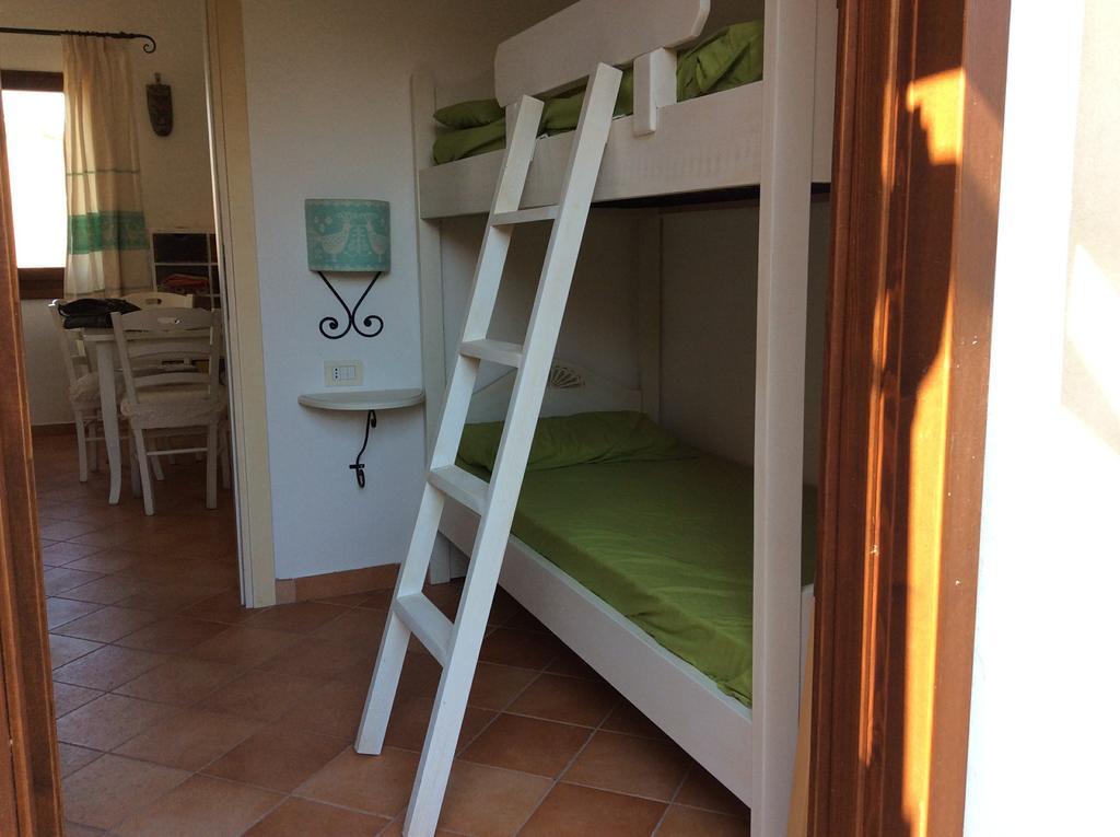 Sardinia Beach Apartments Aglientu Ngoại thất bức ảnh