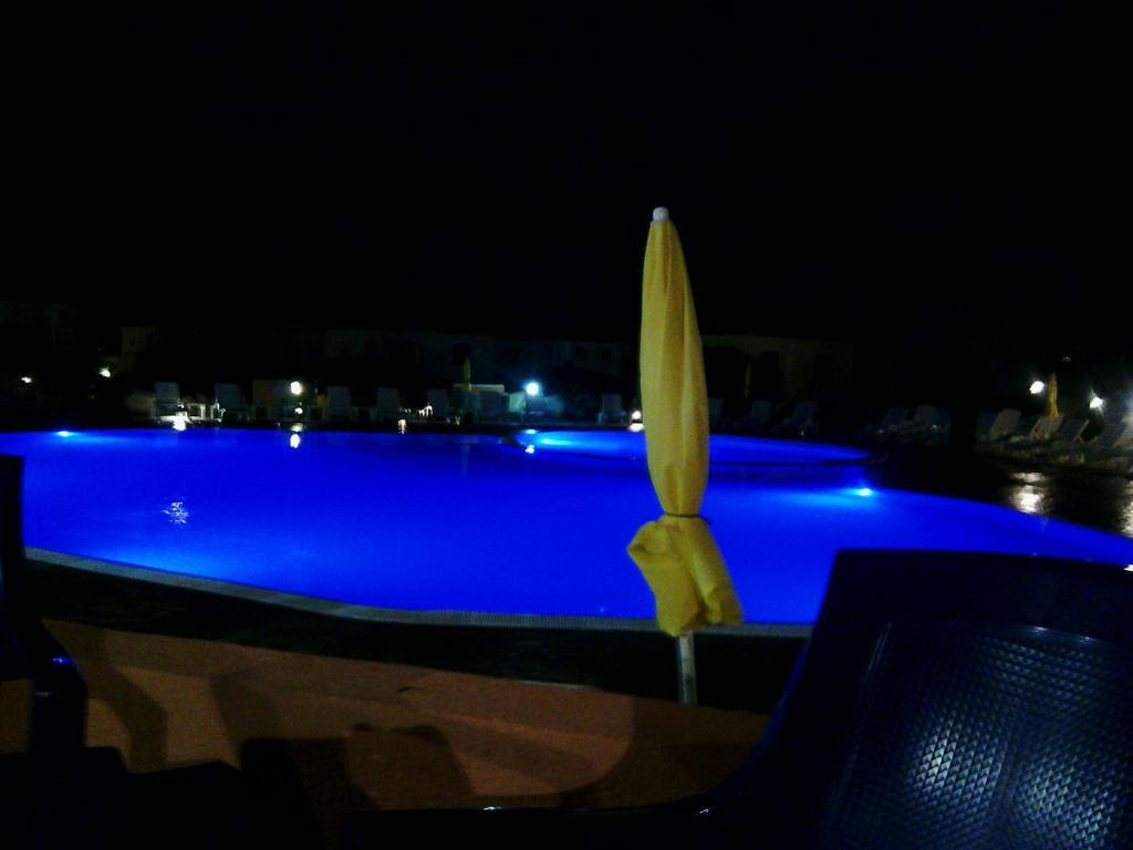 Sardinia Beach Apartments Aglientu Ngoại thất bức ảnh