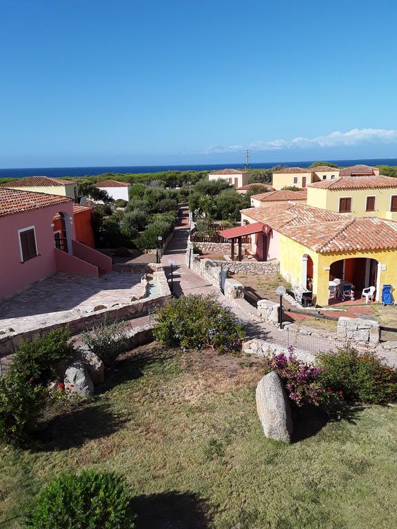 Sardinia Beach Apartments Aglientu Ngoại thất bức ảnh